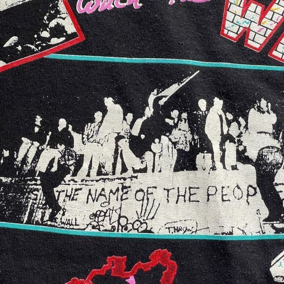 Jerzees Men's Vintage When The Wall Graphic Print Short Sleeve Tee Black Large - Picture 8 of 10